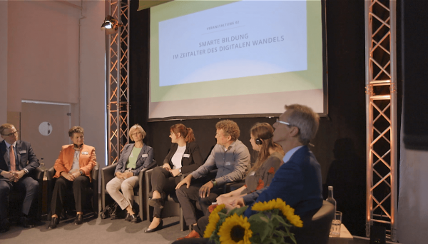 Podiumsdiskussion mit Kaarel Rundu, Birgy Lorenz, Renate Treutel, Dr. Gesa Ramm und Axel Böhm